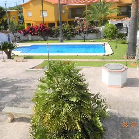 En Les Rotes/las Rotas, Piscina Villa *